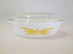 casserole with opal body and clear lid, yellow wheat design